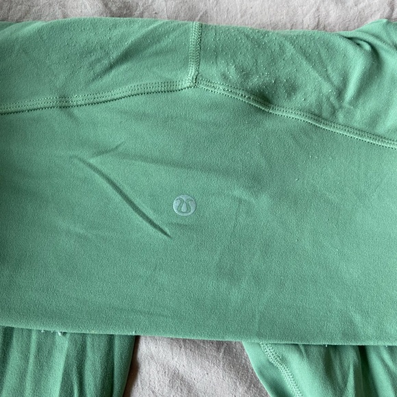 Lululemon align legging - Picture 2 of 2
